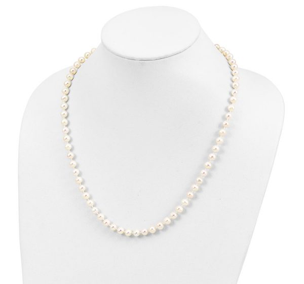 Sterling Silver Rhodium-plated 6-7mm White FWC Pearl Necklace